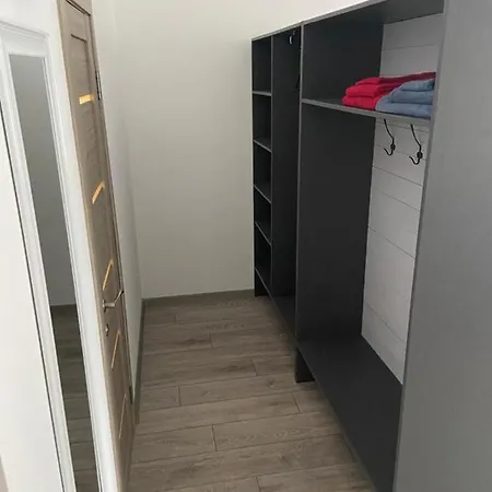 Apartment Sunbeam Design