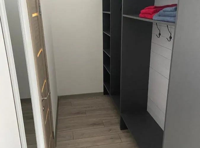 Apartment Sunbeam Design